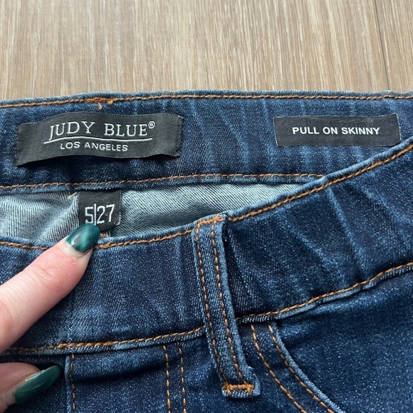 Judy Blue Mid Rise Skinny Pull On Jeans Dark Blue Denim Wash Size 5 / 27 - Picture 5 of 5